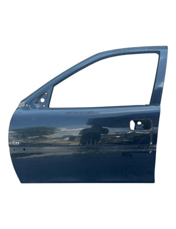 Porta Dianteira Esquerda Vectra Cd 1997 A 2005 Dianteira Direita Preto