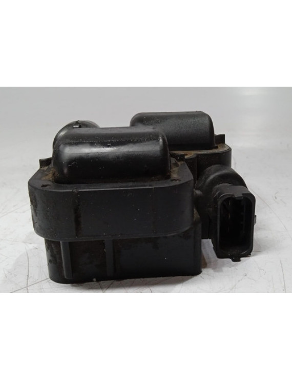 Bobina De Ignição Mercedes C320 E320 2005 / A0001587803