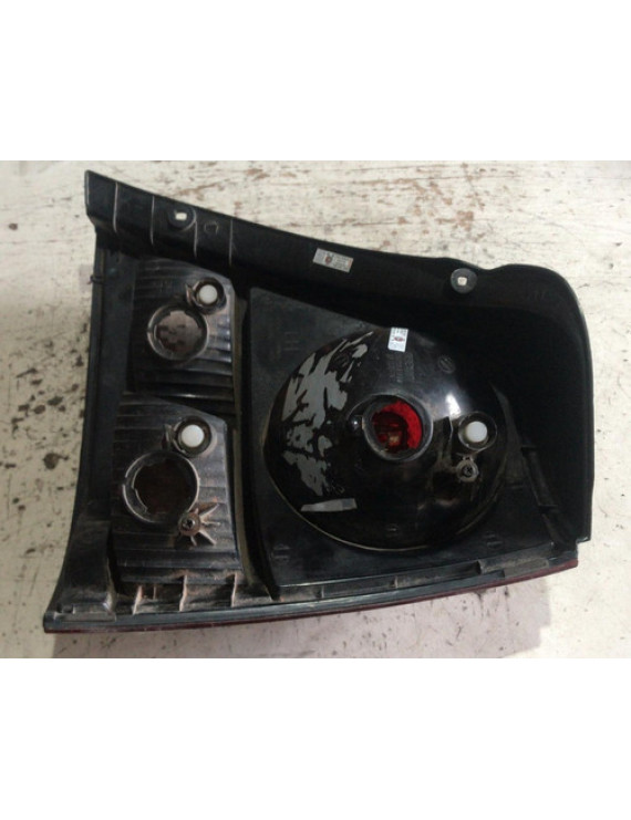 Lanterna Esquerda Kia Sorento 2006 2007 / Detalhe