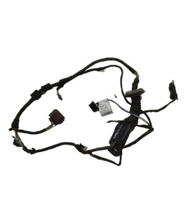 Chicote Da Porta Traseira Esquerda Bmw 135 2015