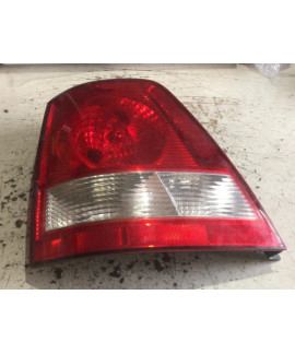 Lanterna Esquerda Kia Sorento 2006 2007 / Detalhe