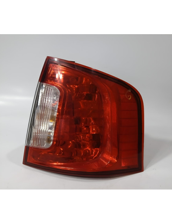Lanterna Direita Ford Edge 2011 2012 2013 2014 2015 Direito/passageiro Vermelho