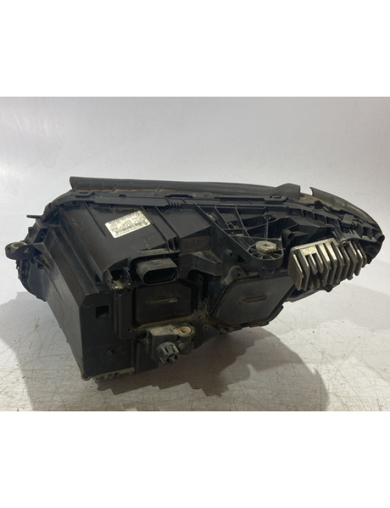 Farol Lado Direito Mercedes C180 C300 2017 2018 2019