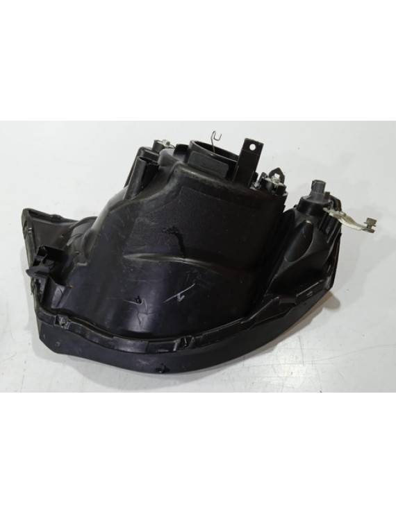 Farol Direito Foco Simples L200 2008 - 2015 / Detalhe