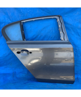 Porta Traseira Direita Bmw 118i 120 2008 2009 2010 2011 2012 Traseira Direita Cinza-escuro