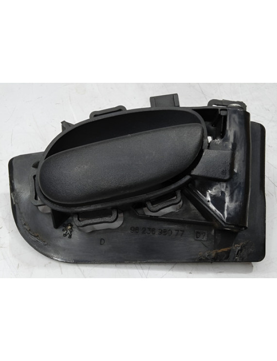 Maçaneta Interna Direita Peugeot 206 207 1999 - 2008 Preto Dianteira