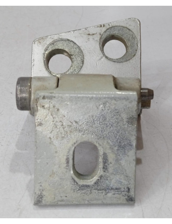 Dobradiça Superior Traseira Esquerda Xsara 2001 - 2012