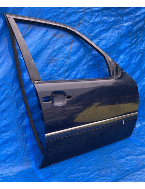Porta Dianteira Direita Mercedes C280 C180 1995 - 1999