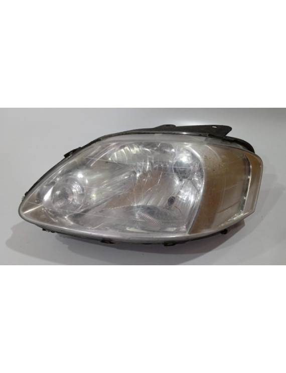 Farol Esquerdo Fox 2003 2004 2005 / Detalhe