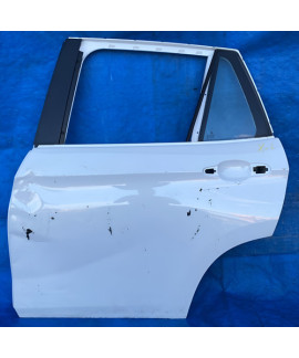 Porta Traseira Esquerda Bmw X1 2009 - 2015 / Detalhe Traseira Esquerdo Branco