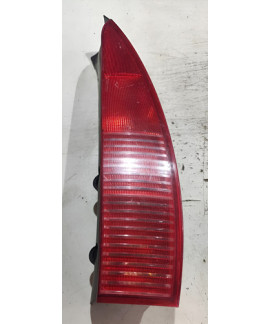 Lanterna Traseira Direita Citroen C5 Sw 2002 - 2005 Direito Vermelho