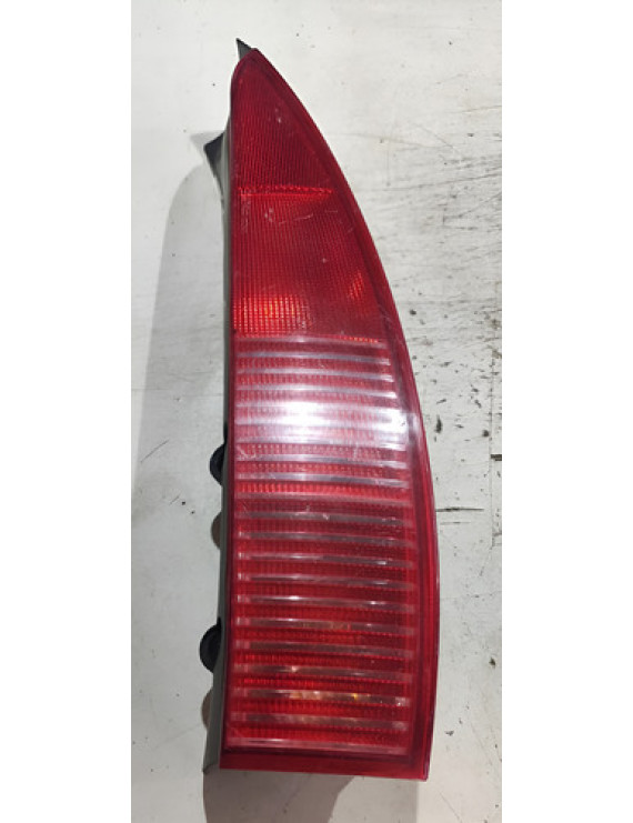 Lanterna Traseira Direita Citroen C5 Sw 2002 - 2005 Direito Vermelho