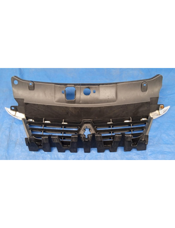 Grade Parachoque Renault Symbol 2008 - 2014 Detalhes