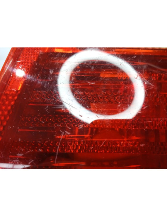 Lanterna Direita Tampa Bmw 320 325 1998 1999 2000