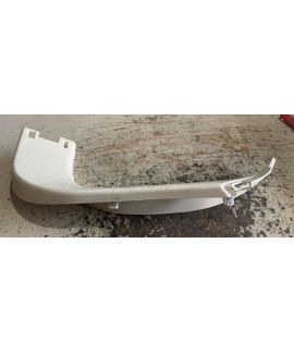 Moldura Tampa Traseira Direito Focus Hatch 2014 Bm51-a42906