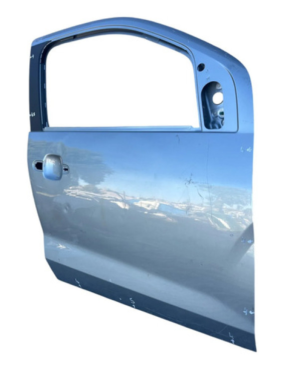 Porta Dianteira Direita Fiat Mobi 2017 A 2020 Detalhe Dianteira Direito Prateado