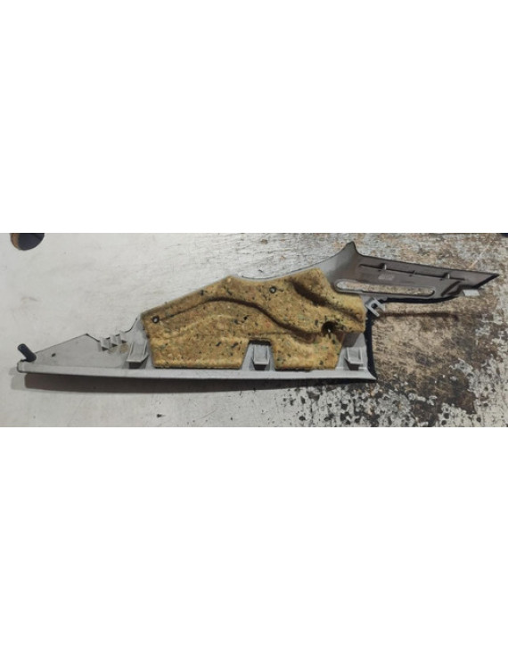 Moldura Superior Esquerda Mercedes Cl200 2010 A2036902325