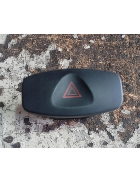 Botão Pisca Alerta Duster 2014 Preto