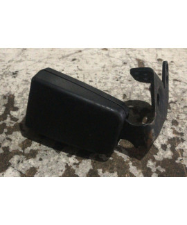 Engate Cinto Traseiro Esquerdo Mercedes C180 2011