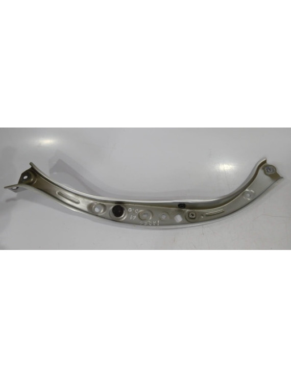 Guia Suporte Farol Direito Toyota Yaris 2019 - 2022