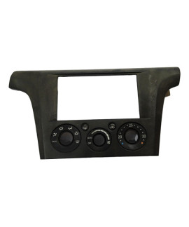 Moldura Do Comando De Ar Airtrek 2003 - 2008