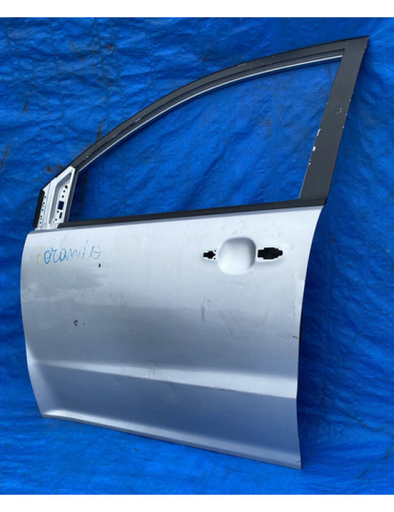 Porta Dianteira Esquerda Ssangyong Korando 2011 A 2014