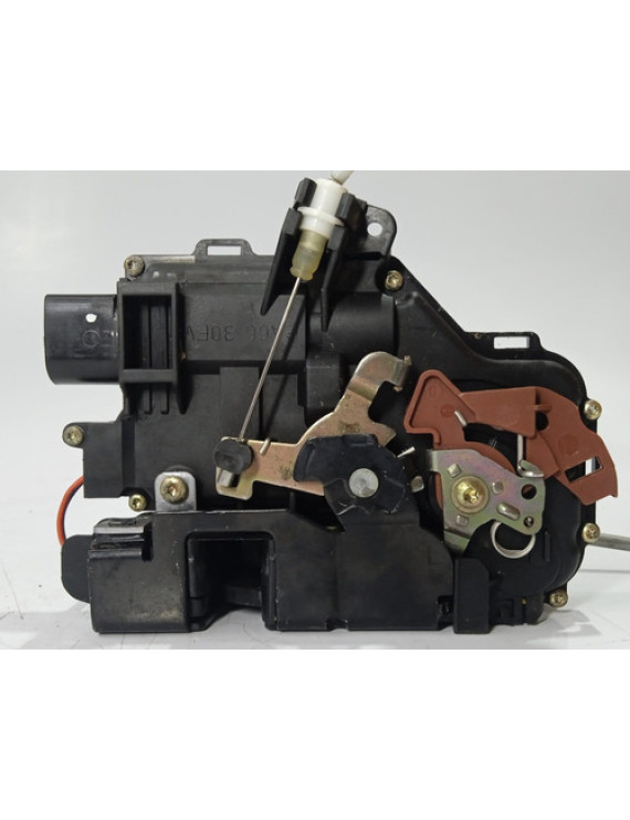 Fechadura Dianteira Direita Audi A4 S4 2002 - 2007
