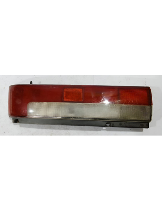 Lanterna Direita Suzuki Swift Gti 1989 - 2001  Direito Vermelho