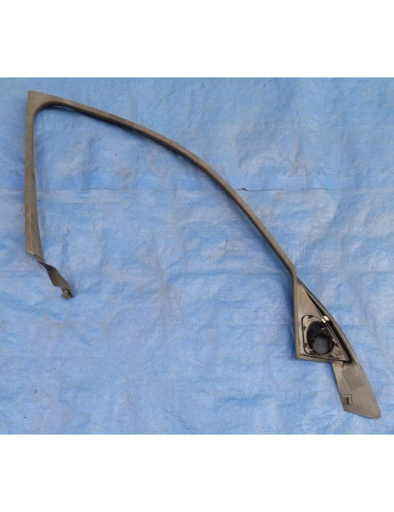 Moldura Arco Porta Dianteira Direita Bmw X1 2011
