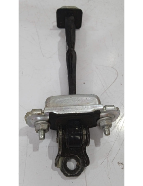 Limitador Porta Traseira Esquerda Spin 2013 - 2030