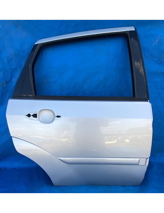 Porta Traseira Direita Focus Sedan 2000 A 2006 Prateado