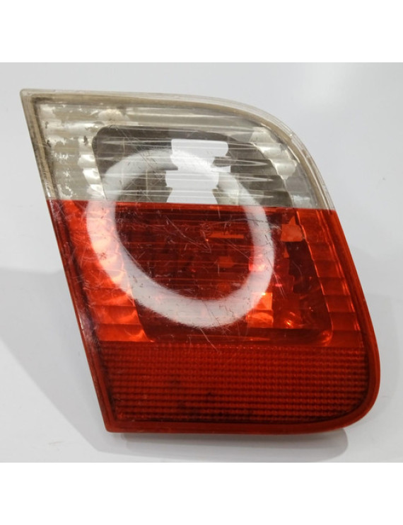 Lanterna Esquerda Tampa Traseira Bmw 320 E46 2002 - 2005