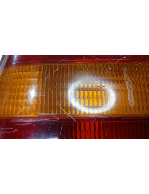 Lanterna Esquerda Volvo 460 1995 1996