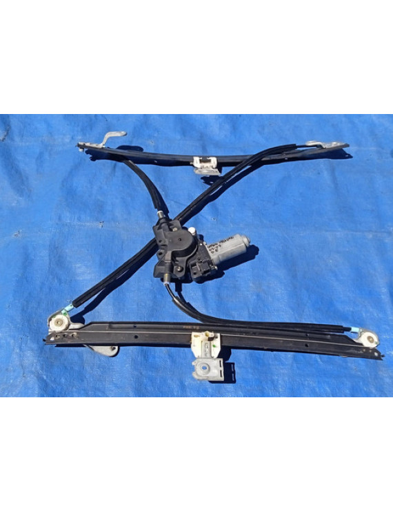 Máquina De Vidro Dianteira Esquerda Caravan 2003 - 2007