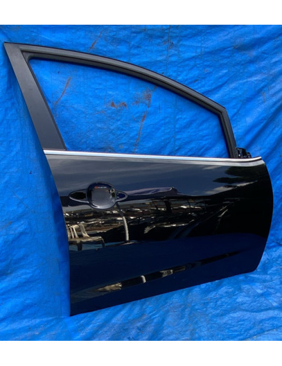 Porta Dianteira Direita Kia Cerato 2013 2014 2015 2016