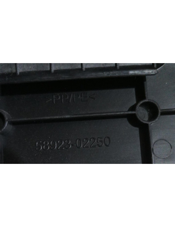 Moldura Console Tomada 12v Corolla 2016 2017