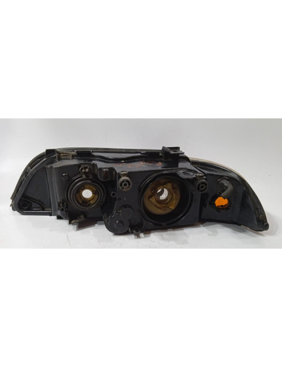 Farol Direito Bmw 540i 1996 A 2004 / Detalhe