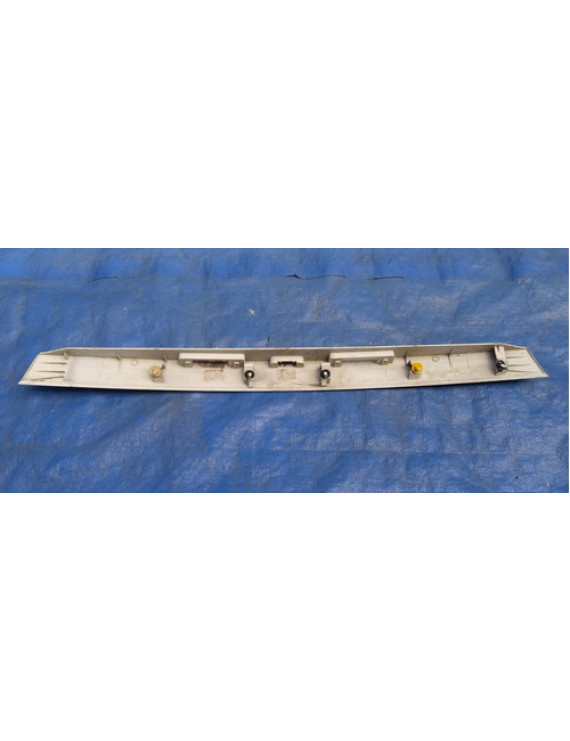 Friso Tampa Traseira Cruze Sedan 2012 - 2016