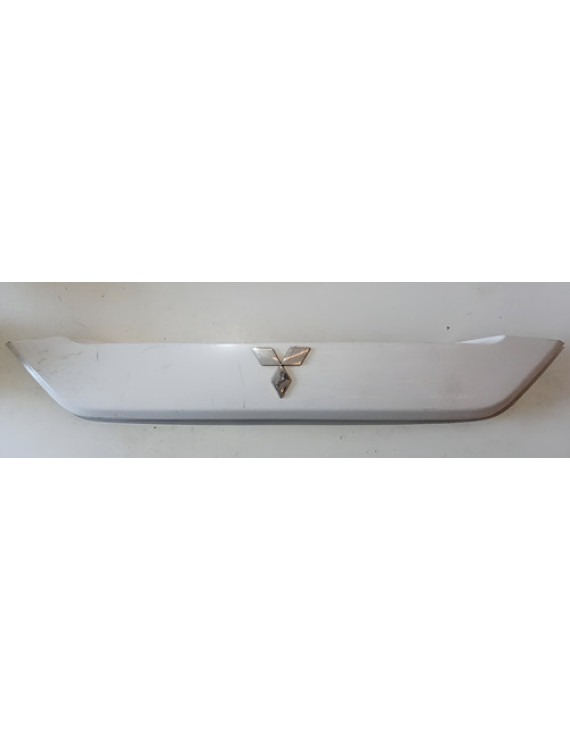 Moldura Tampa Traseira Outlander 2009 Brilhante