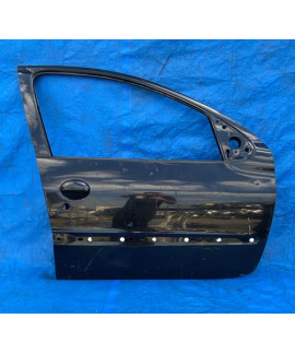 Porta Dianteira Direita Peugeot 206 207 4 Portas Detalhe Dianteira Direita Preto