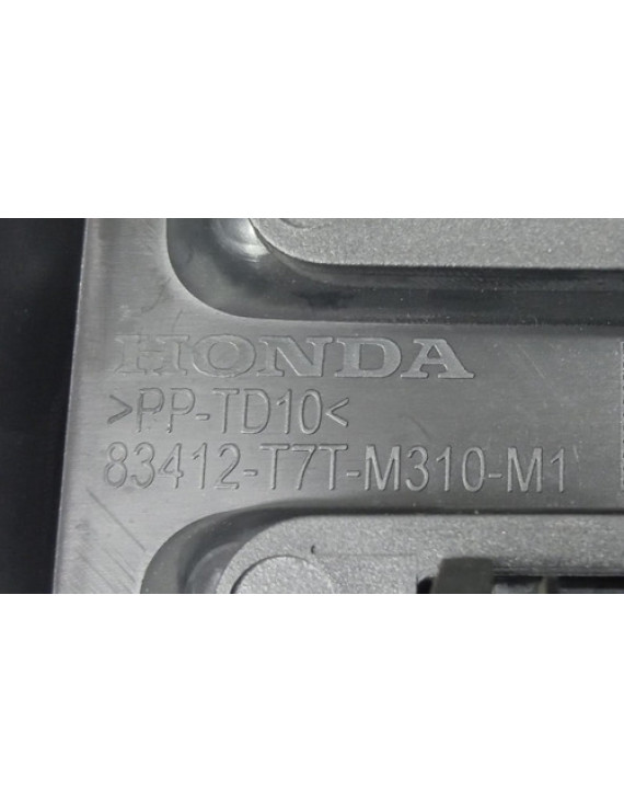 Moldura Entrada Usb Tomada 12v Hrv 2016 - 2021