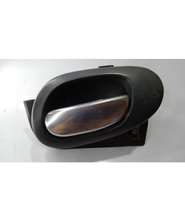 Maçaneta Interna Dianteira Direito Peugeot 207 2005 - 2013 Preto Dianteira