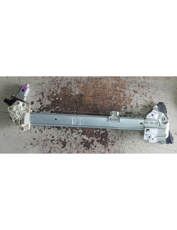 Máquina De Vidro Dianteiro Direito Hrv 2018