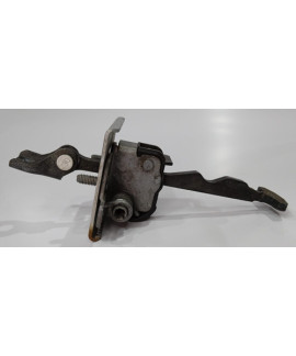 Limitador Porta Dianteira Esquerda Peugeot 308 2011 - 2014