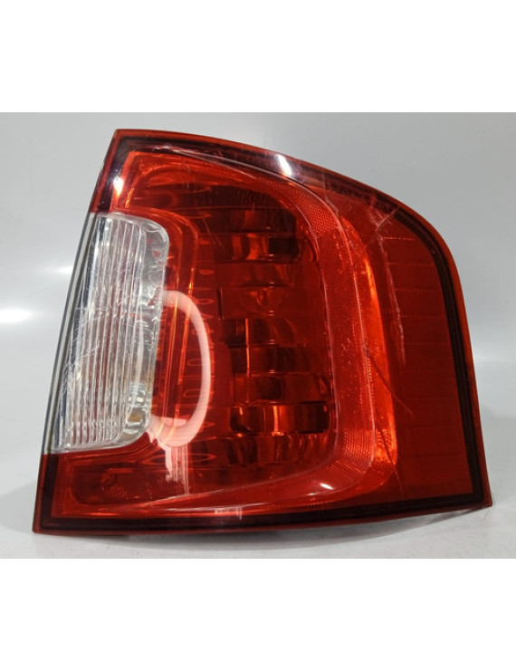 Lanterna Direita Ford Edge 2009 2010 2011 / Avaria
