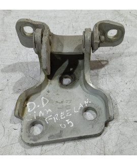 Dobradiça Superior Porta Dianteira Direita Freelander 1 2005