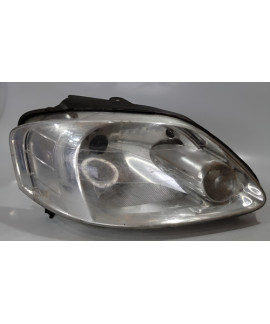 Farol Direito Spacefox Fox 2006 - 2011 / Avaria Direito/passageiro Farol Direito Spacefox Fox 2006 - 2011 / Avaria Direito/passageiro