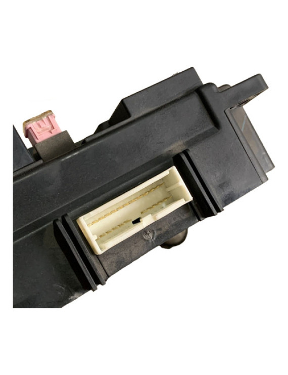 Caixa Fusíveis Outlander 3.0 V6 2012 / 8637a824