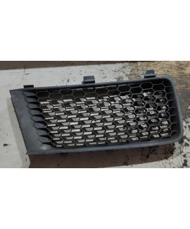 Grade Direita Renault Sandero 2008 - 2011 X
