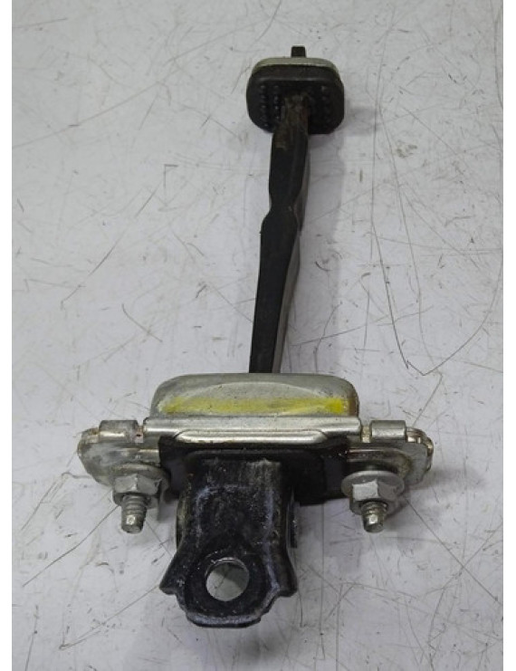 Limitador Porta Traseira Direita Onix 2013 - 2019